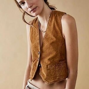 Free People Brown Corduroy Vest 🔥last drop headed to thrift!